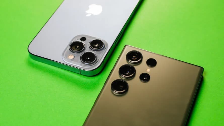 Clash of the Titans: The Marketing Rivalry Between Samsung and Apple